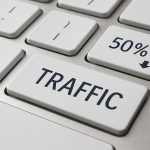 راهنمای نیم‌بها کردن ترافیک سایت و ثبت IP